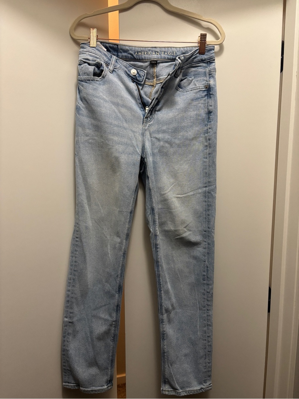 AE Stretch Mom Straight Jean